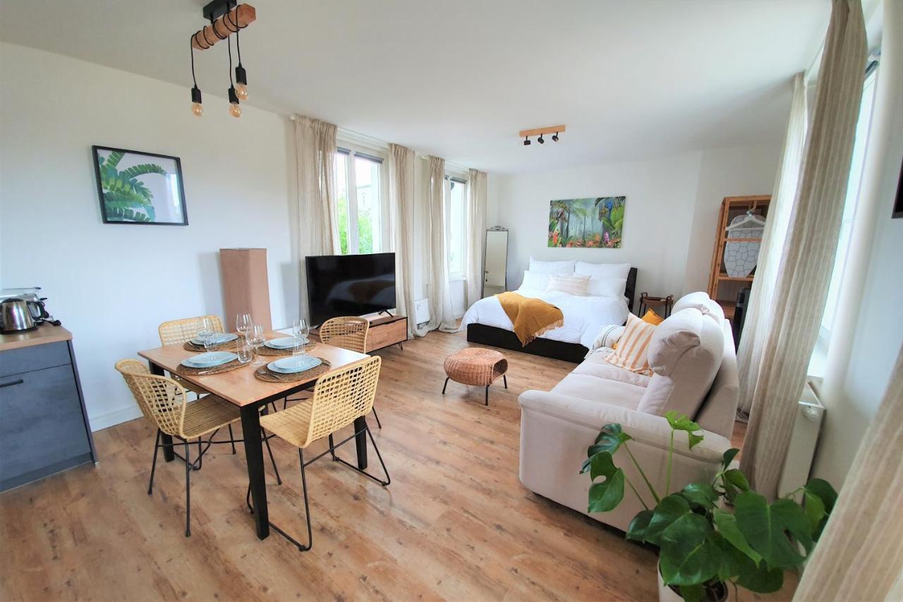 Pb Ferienwohnungen - Fewo 3 - Stilvoll Eingerichtetes Studio Im Herzen Senftenbergs Exteriér fotografie